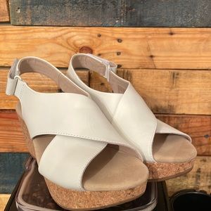 Ultimate Comfort Clarks cork wedges, worn 1x for about 4 hrs
